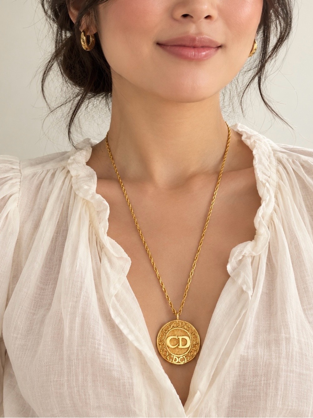 Dior Vintage CD Gold Medallion Pendant Necklace - Women Jewelry